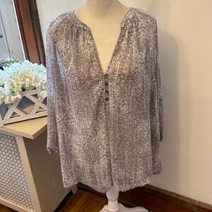 Zoa gray white sheer long sleeve blouse Size M EUC